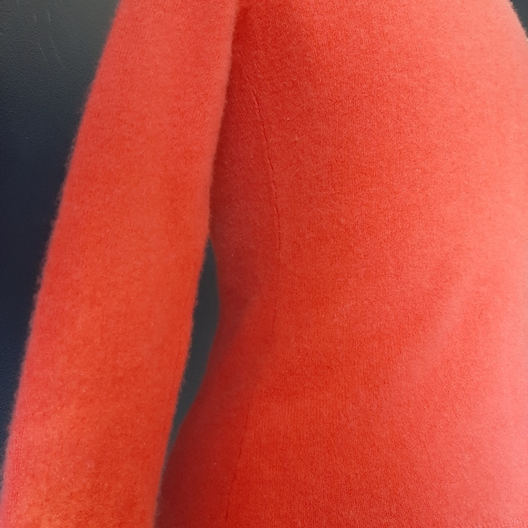 Beautiful pink cashmere sweater - Picture 5 of 5